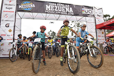 La Copa Mezuena inaugura la pista de MTB Peñamonte 